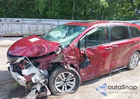 2021 Toyota Sienna Xse from USA, damaged, VIN 5TDDSKFC5MS036942